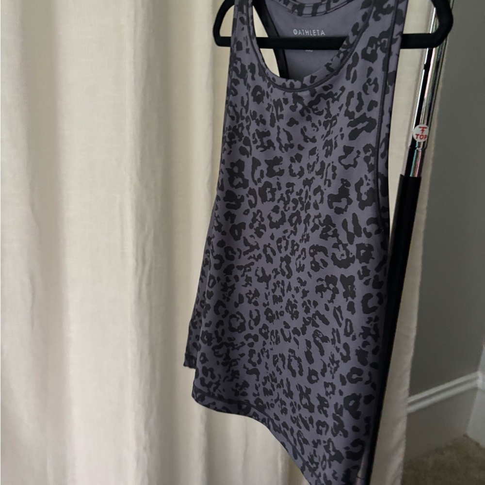 Athleta Gray Leopard Print Women's Top